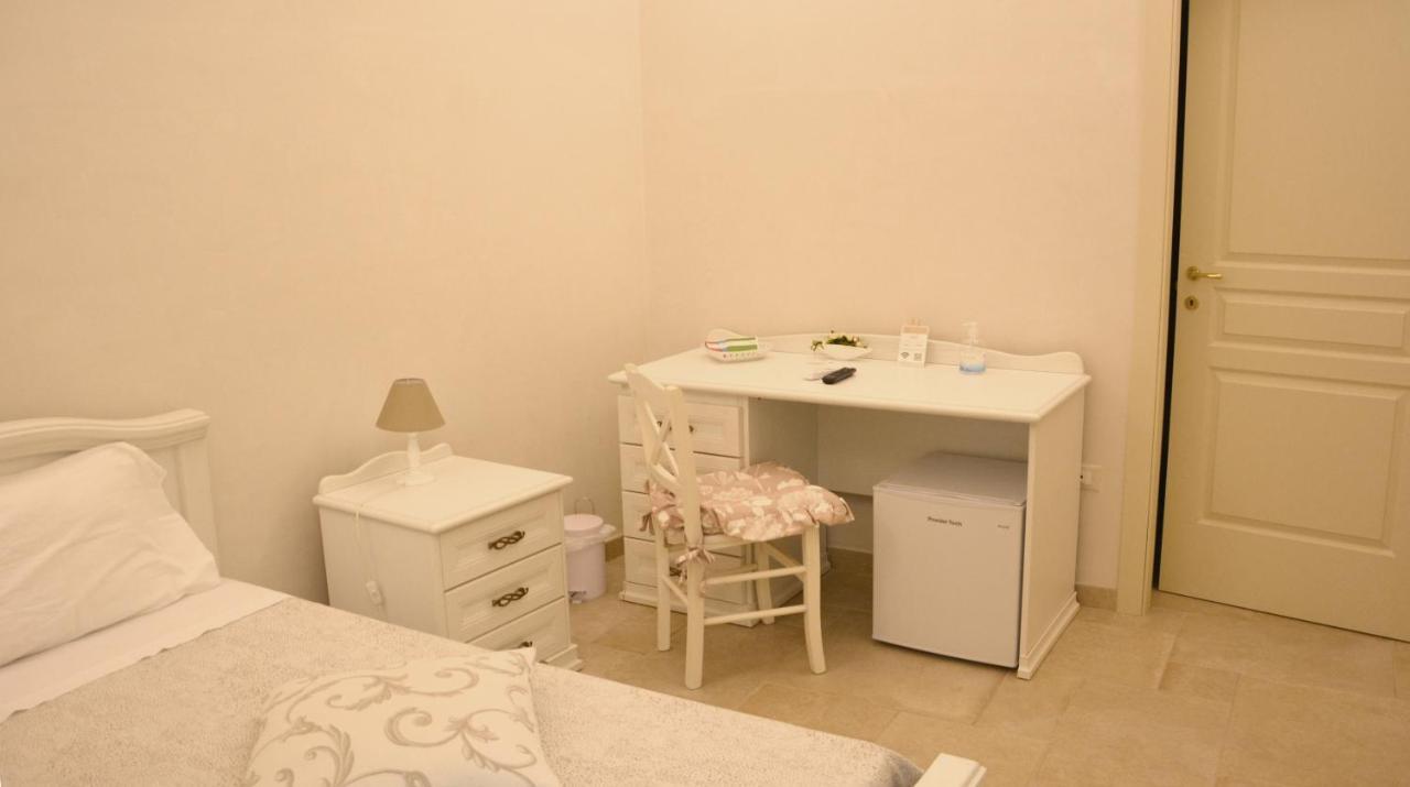 Le Giare B&B マンドゥーリア エクステリア 写真